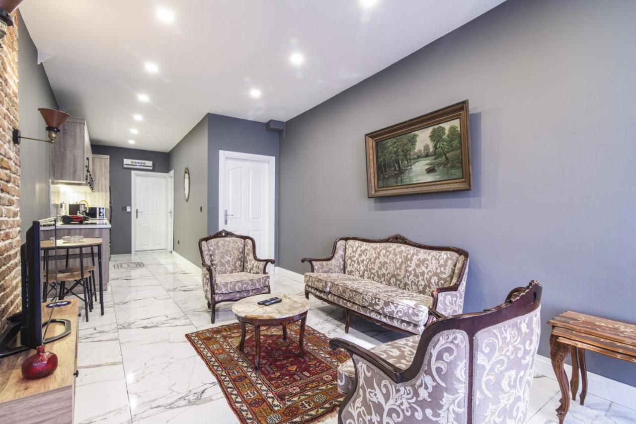 Amazin Apartment Istanbul Exterior photo